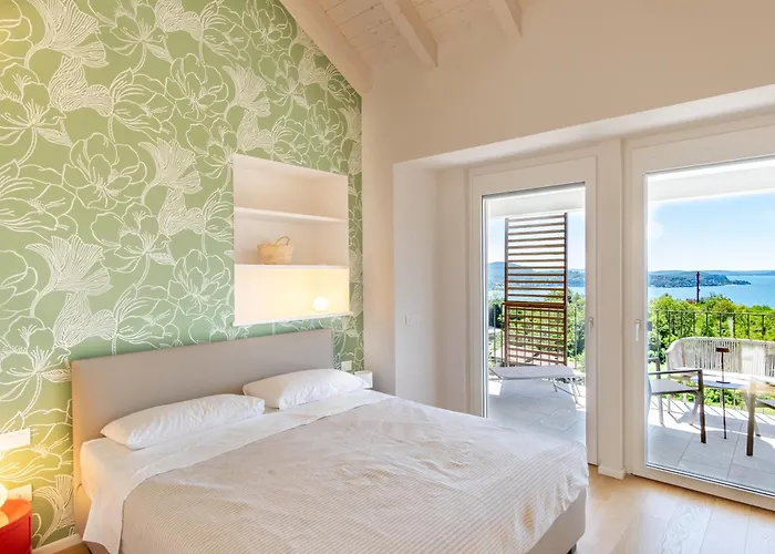 Oasi Attico 公寓 *