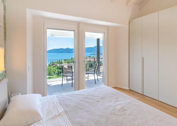 Oasi Attico 公寓 Cissano