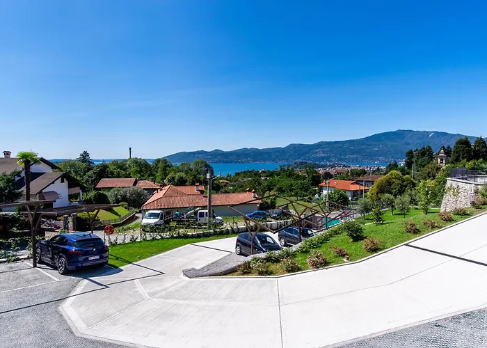 Oasi Attico Lejlighed *